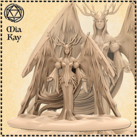 Winter Fey Queen miniature by M3DM