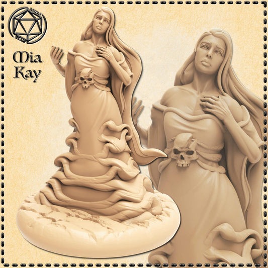 Death Maiden miniature by M3DM