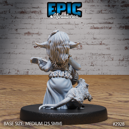 Goblin Diva by Epic Miniatures