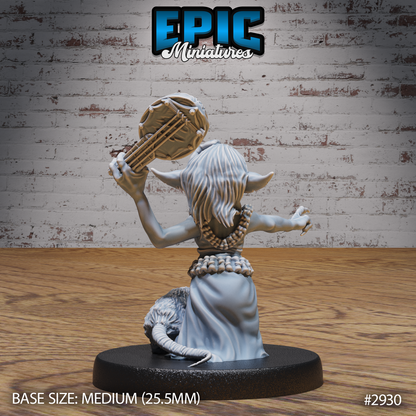 Goblin Diva by Epic Miniatures
