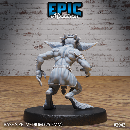 Savage Echo and Rocket Goblin by Epic Miniatures