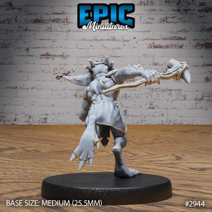 Savage Echo and Rocket Goblin by Epic Miniatures