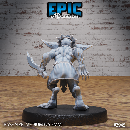 Savage Echo and Rocket Goblin by Epic Miniatures