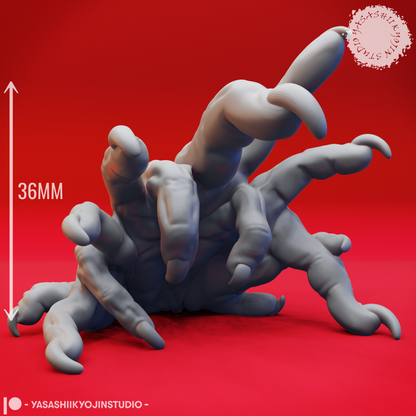 Crawling Claw miniature by Yasashii Kyojin Studio