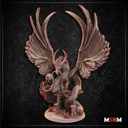 Moon Dragon miniature by M3DM