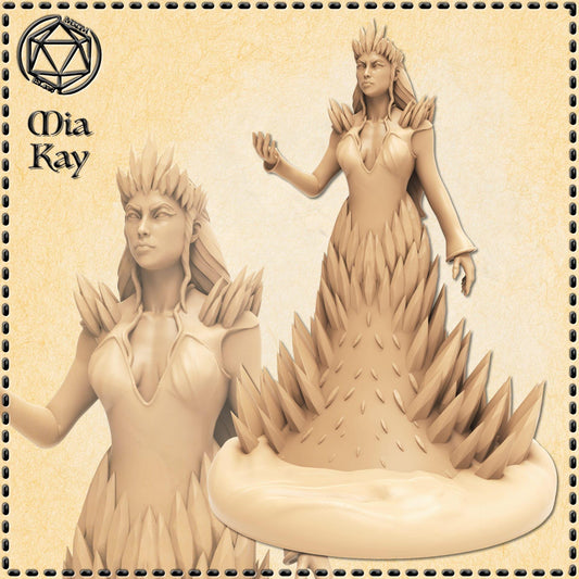 Ice Queen miniature by M3DM