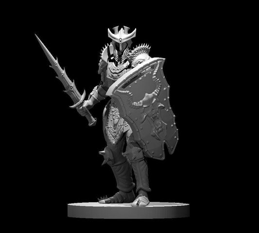 Helmed Horror miniature by MZ4250