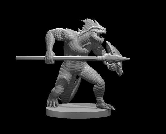 Lizardfolk spear and shield miniature by MZ4250