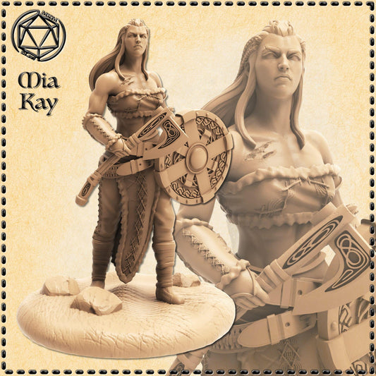 Shield Maiden miniature by M3DM