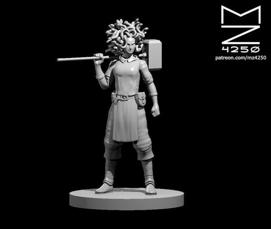 Medusa Female Blacksmith miniature by MZ4250