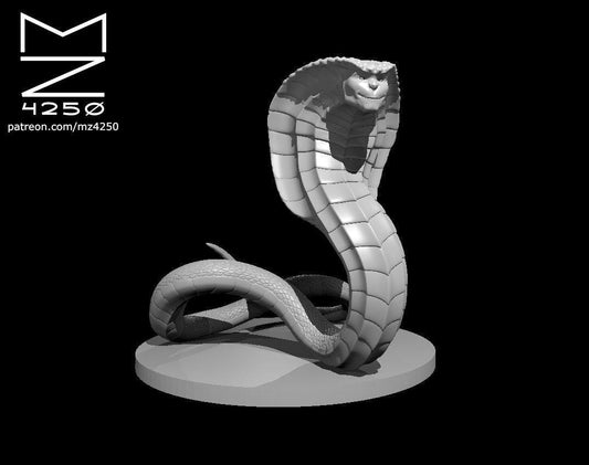 Guardian Naga miniature by MZ4250