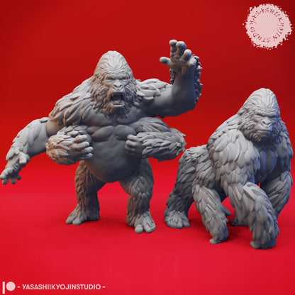 Girallon miniature by Yasashii Kyojin Studio