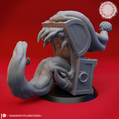 Chest Mimic miniature by Yasashii Kyojin Studio