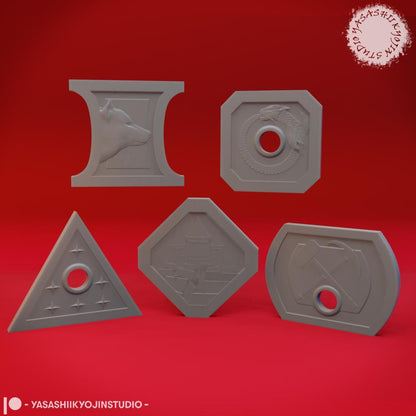 Treasure miniature by Yasashii Kyojin Studio