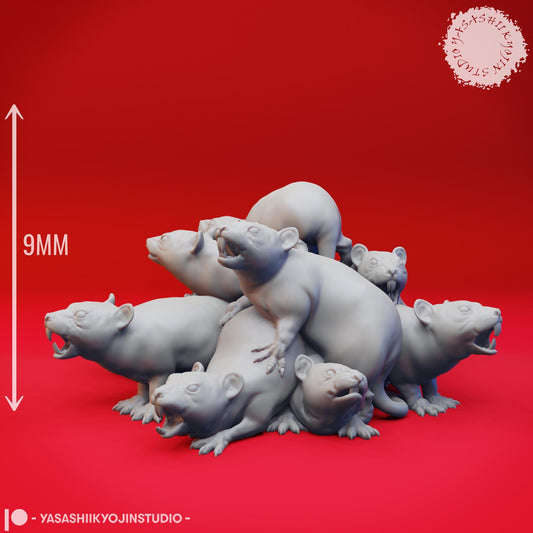 Swarm of rats miniature by Yasashii Kyojin Studio