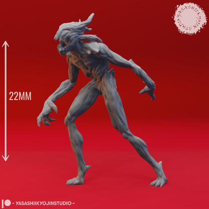 Twig Blight miniature by Yasashii Kyojin Studio