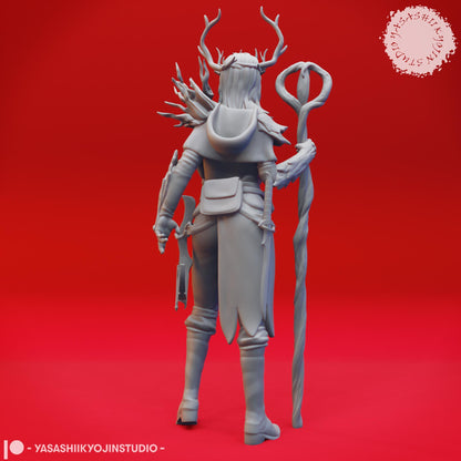 Druid miniature by Yasashii Kyojin Studio