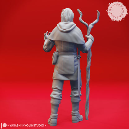Druid miniature by Yasashii Kyojin Studio