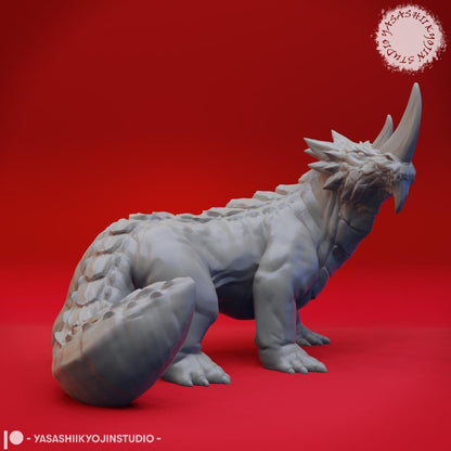 Guard Drake miniature by Yasashii Kyojin Studio
