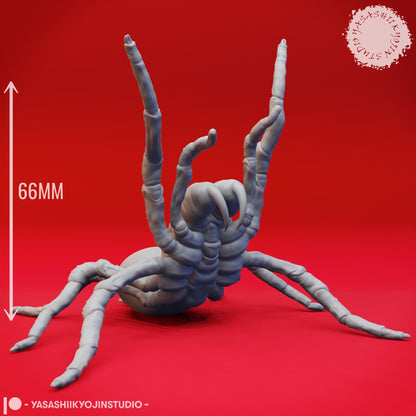 Giant Spider miniature by Yasashii Kyojin Studio