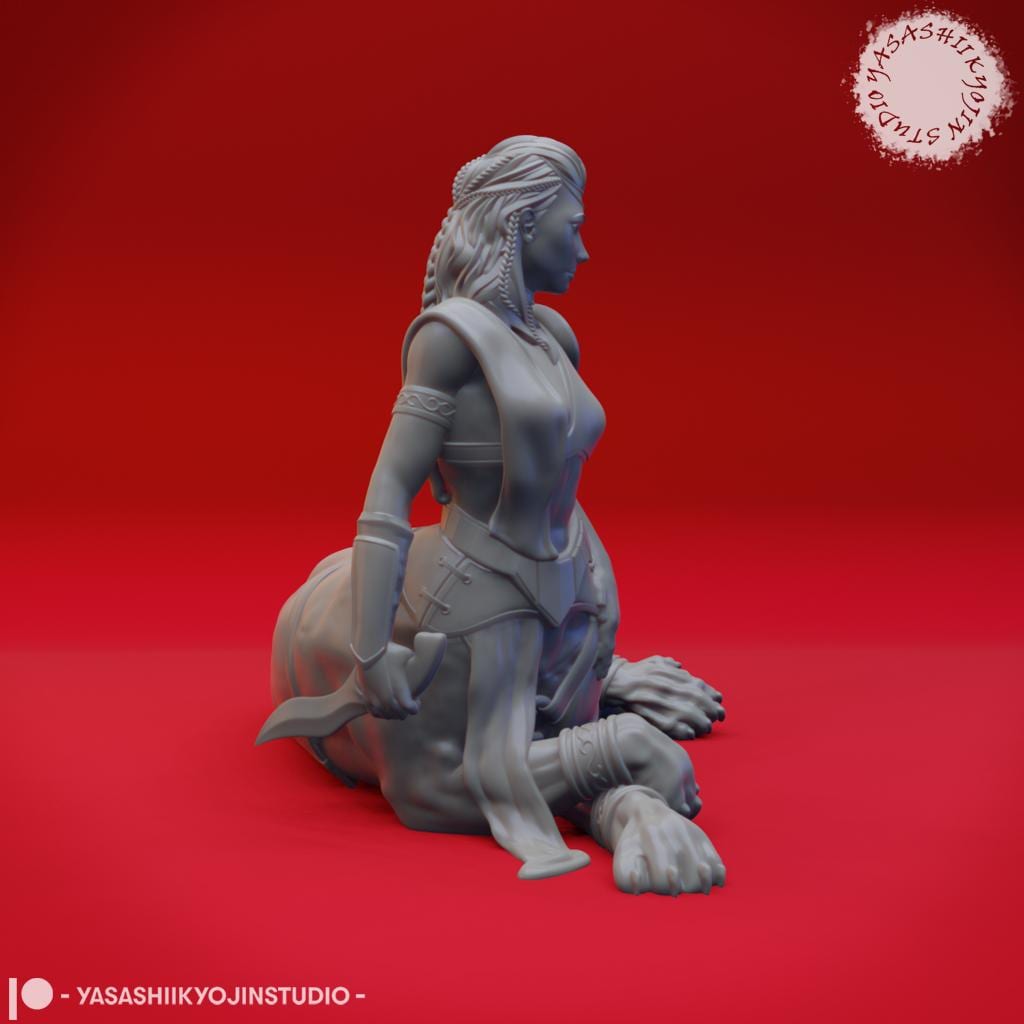 Lamia miniature by Yasashii Kyojin Studio