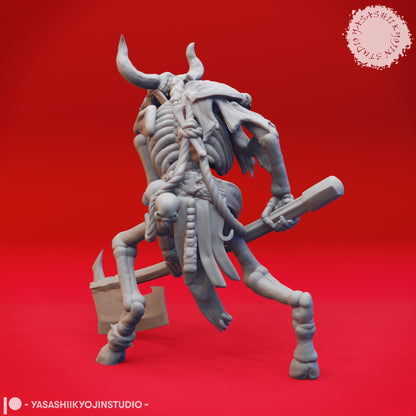 Minotaur Skeleton miniature by Yasashii Kyojin Studio