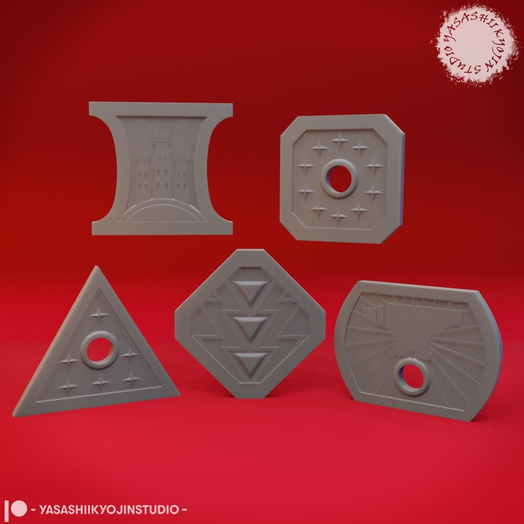 Treasure miniature by Yasashii Kyojin Studio