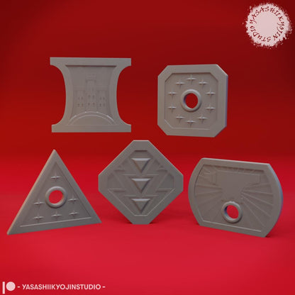 Treasure miniature by Yasashii Kyojin Studio