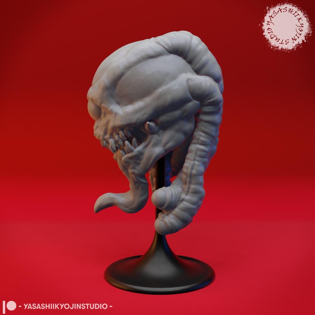 Spectator golem miniature by Yasashii Kyojin Studio